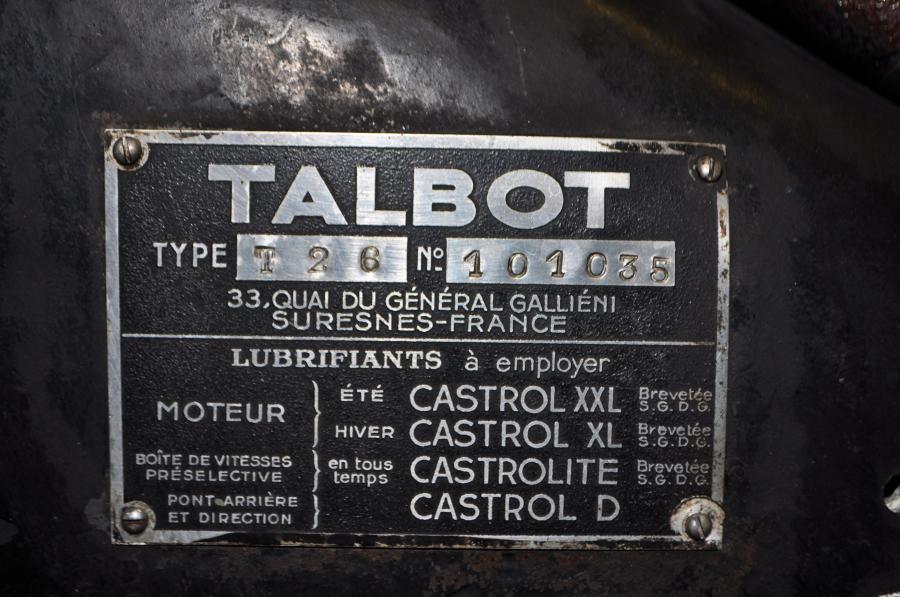 Моторный отсек Talbot-Lago T26 Record Sedan 1947 года  (фото 17 из 21)